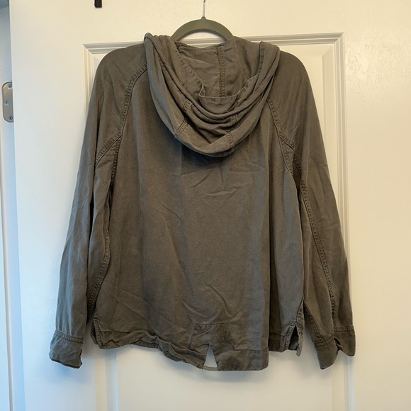 American Eagle Green Cargo Jacket - Picture 7 of 8